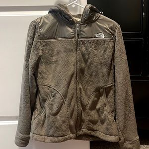 Women’s brown Northface fleece